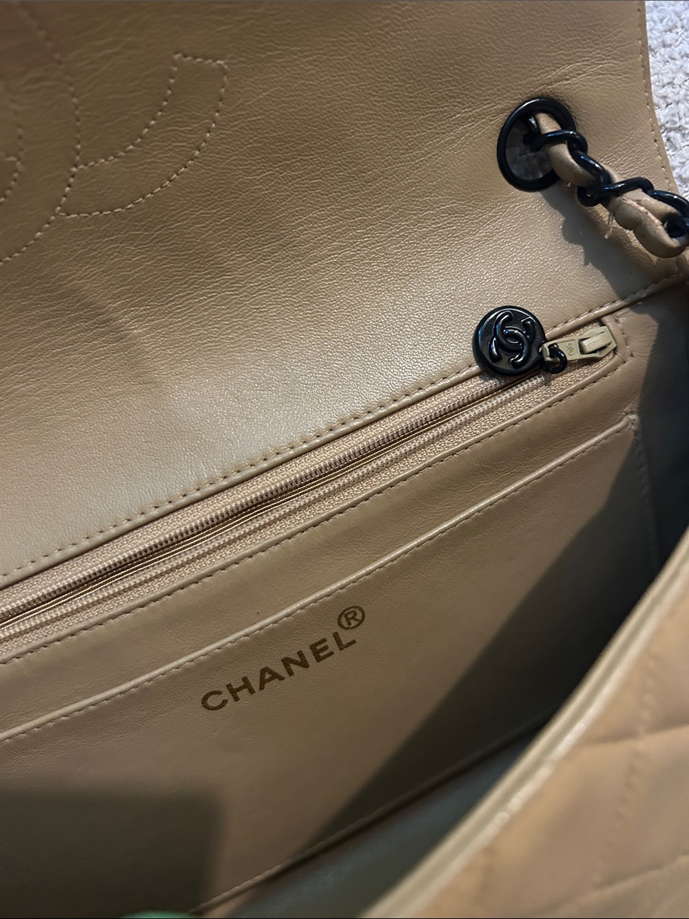 Chanel COA crossbody 🥳🥳❌❌ - Picture 7 of 13
